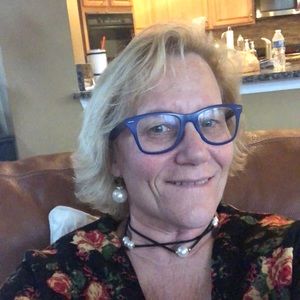 Meet your Posher, Shari